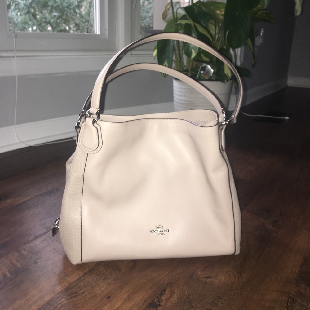 Like New Coach Edie Handbag